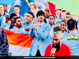 Commonwealth Youth Games 2023: Madhavan And Wife Sarita Cheer For Son Vedaant Commonwealth Youth Games 2023: Madhavan And Wife Sarita Cheer For Son Vedaant