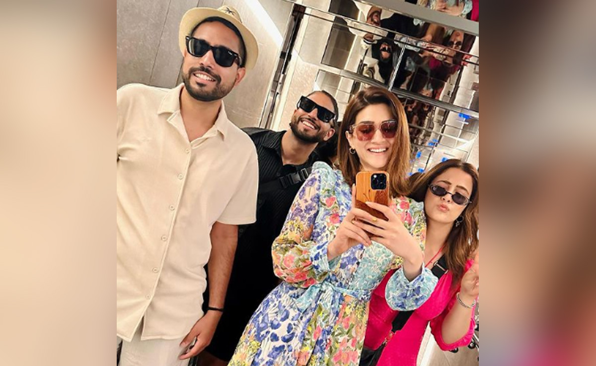 Of Life Chats And Ludo Matches: Kriti Sanon's First Cousins' Trip With Sister Nupur Summed Up