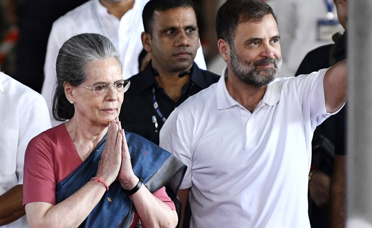 Court To Hear Plea Against Sonia, Rahul Gandhi In National Herald Case Today
