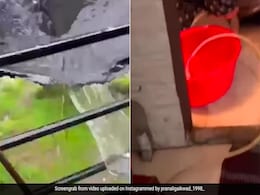 बारिश का पानी सेव करने के लिए महिला ने घर की खिड़की पर कर डाला गजब का देसी जुगाड़, देखें VIDEO बारिश का पानी सेव करने के लिए महिला ने घर की खिड़की पर कर डाला गजब का देसी जुगाड़, देखें VIDEO