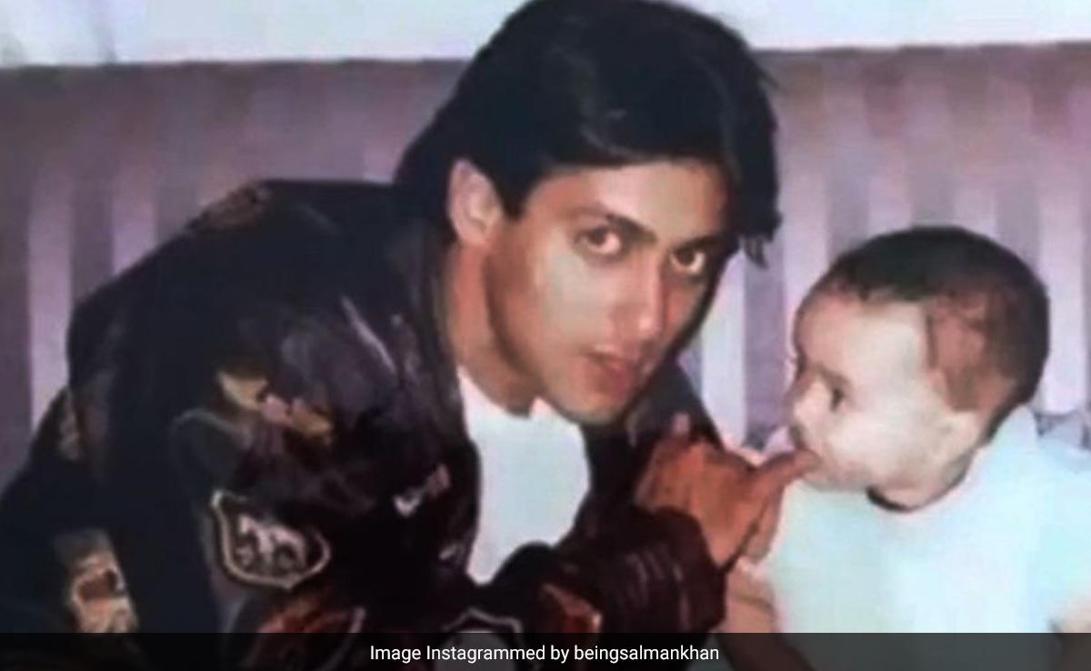 सलमान खान की कभी 75 रुपए थी पहली सैलरी, 35 साल बाद भाईजान हैं इतने करोड़ के मालिक, एक महीने की कमाई कर देगी हैरान