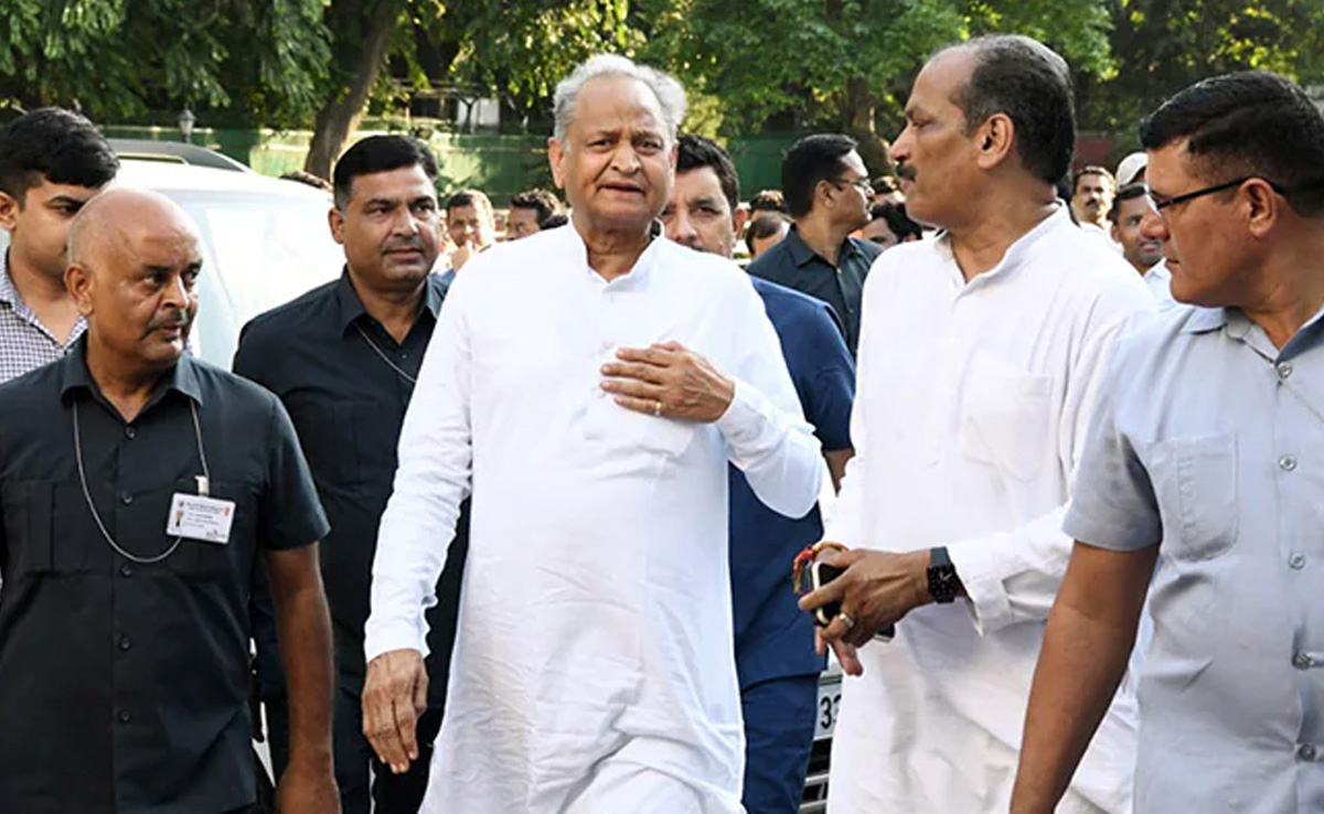 बिन पानी बर्बाद हो रही मूंगफली की फसल, CM गहलोत ने पंजाब के मुख्यमंत्री से किया संपर्क