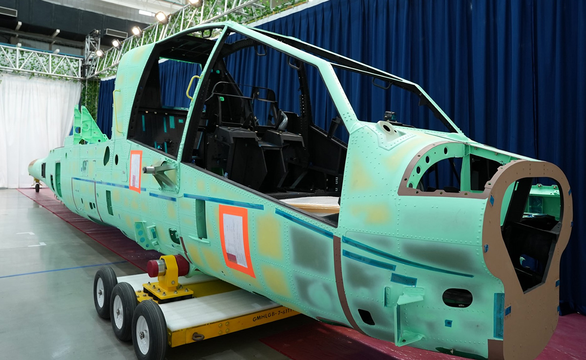 6 Apache Attack Choppers Under Production For Army, To Be Ready Next Year