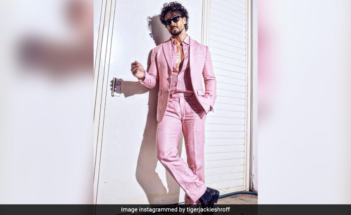 Tiger Shroff Joins The Barbie Party In Pink Suit. It's Not Too Late