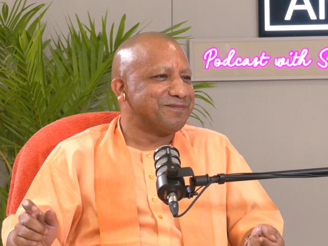 मत और उपासना नहीं बल्कि देश को सर्वोपरि रखना चाहिए :  योगी आदित्यनाथ