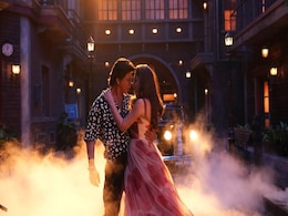 'जवान' के 'चलेया' में शाहरुख खान को छोड़ देखिए नयनतारा को, दीपिका और कैटरीना को जाएंगे भूल 'जवान' के 'चलेया' में शाहरुख खान को छोड़ देखिए नयनतारा को, दीपिका और कैटरीना को जाएंगे भूल