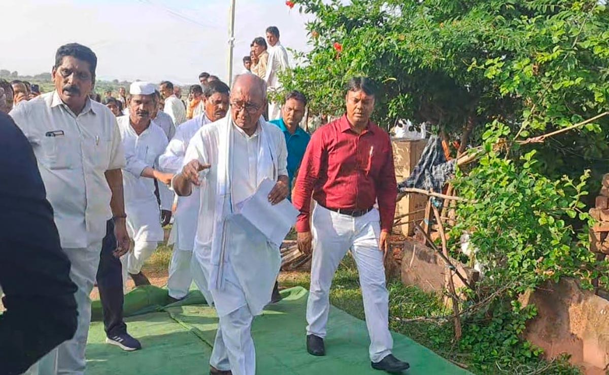 सागर: दलित युवक की हत्या को लेकर बीजेपी पर बरसे दिग्विजय, भूपेंद्र सिंह को बर्खास्त करने की मांग