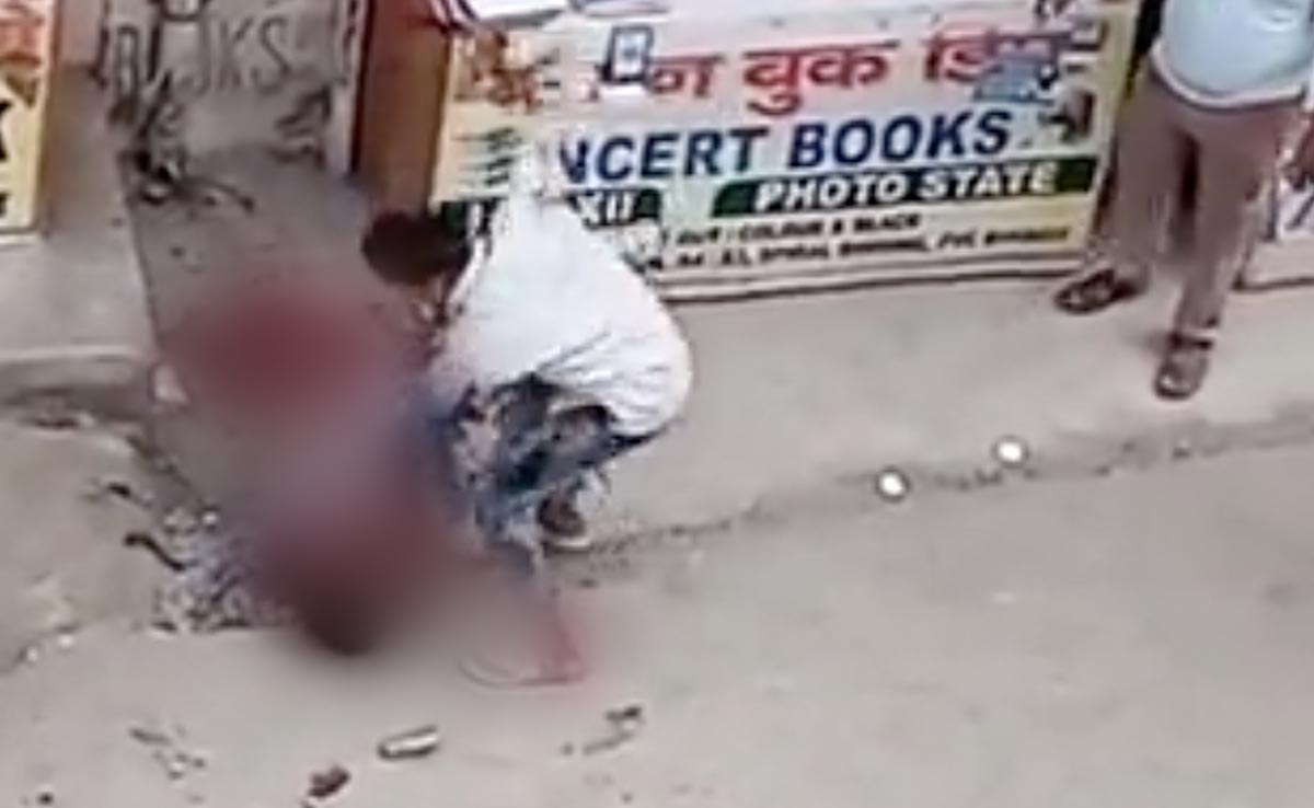 On Camera, Man Repeatedly Stabbed On Busy Street In Delhi Over Rs 3,000