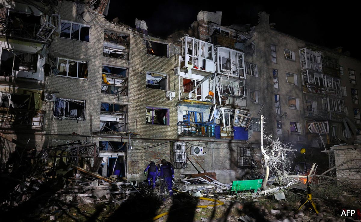 7 Killed In Russian Strike On Residential Building In Ukraine's Pokrovsk