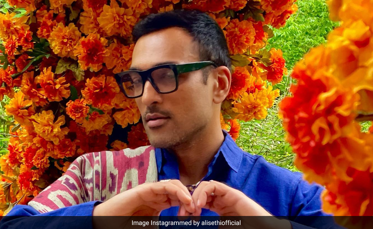 <i>Pasoori</i> Singer Ali Sethi On Those Marriage Rumours: "I Don't Know Who Started It"