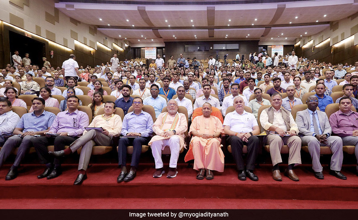 मुख्यमंत्री फेलोशिप योजना: CM योगी बोले- बेहतरीन काम करने वाले शोधार्थी को सरकारी नौकरी में मिलेगी छूट