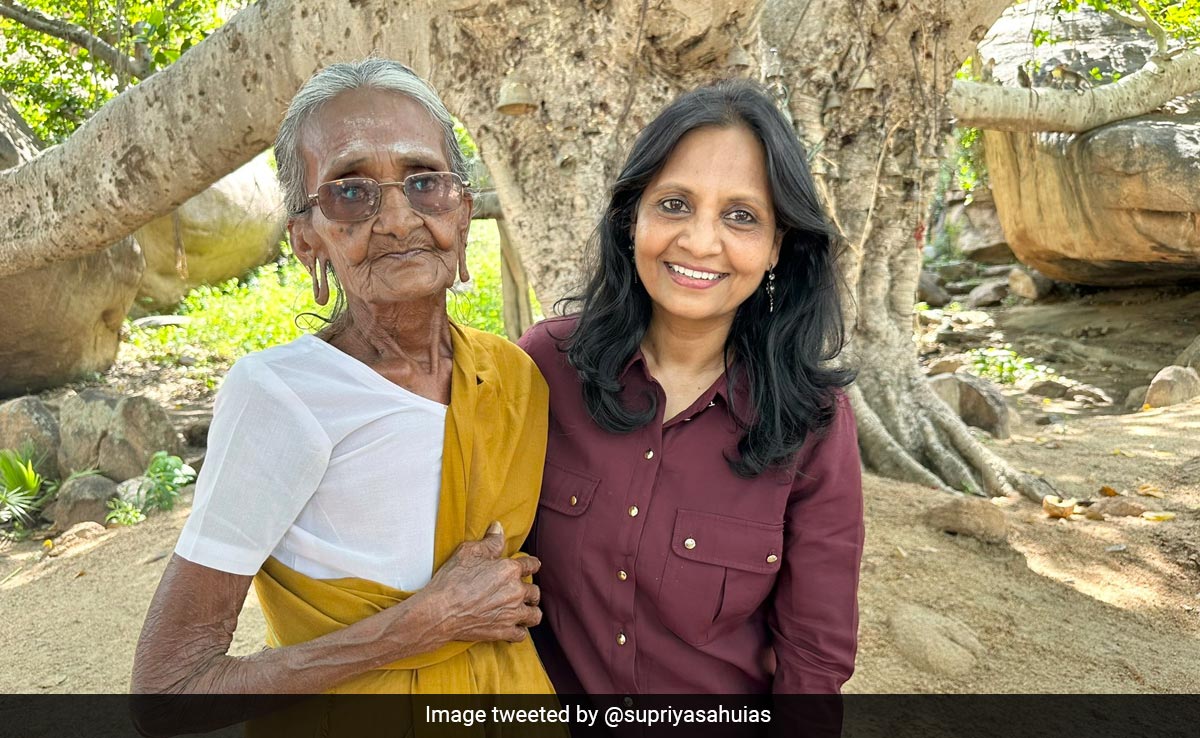 Bureaucrat's Post About Tamil Nadu's 89-Year-Old Panchayat President Inspires Internet