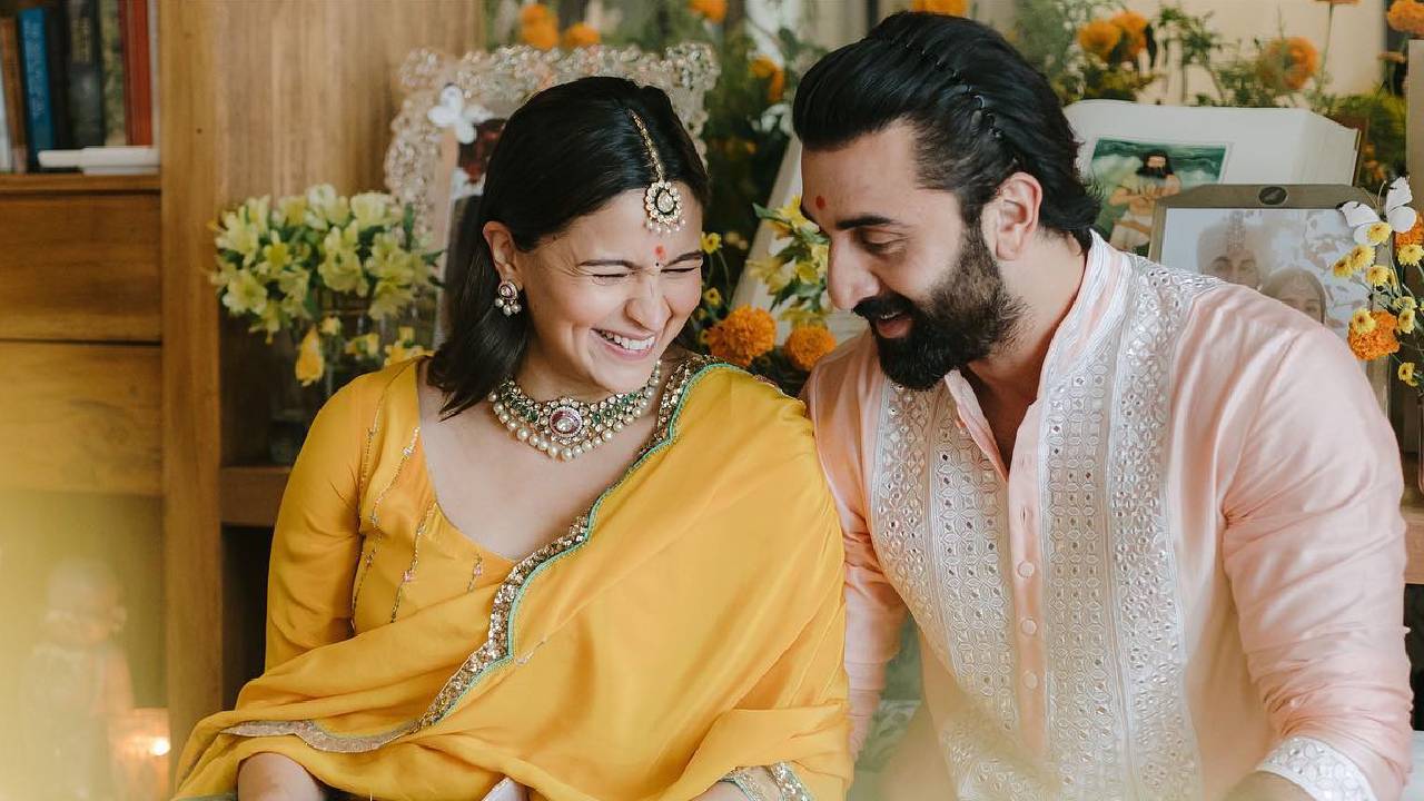 रणबीर की जमकर तारीफ करती दिखीं आलिया, शेयर की हैप्पी पिक्चर