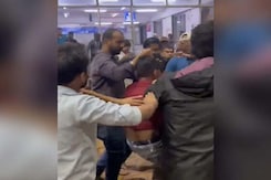 Muslim Teen Thrashed For Travelling With "Kidnapped" Girl In Mumbai Muslim Teen Thrashed For Travelling With "Kidnapped" Girl In Mumbai