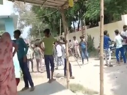 बेगूसराय में दो शिक्षकों के बीच विवाद के बाद दो गुटों में हुई जमकर मारपीट, तीन घायल बेगूसराय में दो शिक्षकों के बीच विवाद के बाद दो गुटों में हुई जमकर मारपीट, तीन घायल