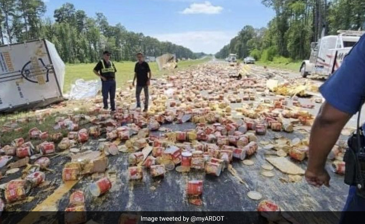 Tonnes Of Nacho Cheese Spills From Truck Onto US Highway After Collision