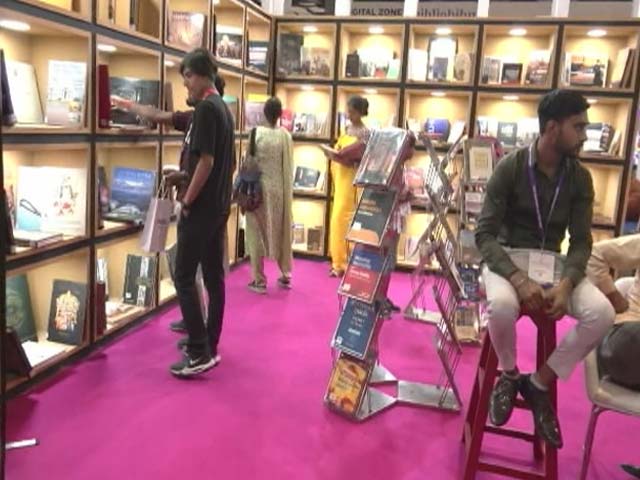 In Push To Modernise, President Inaugurates Festival Of Libraries