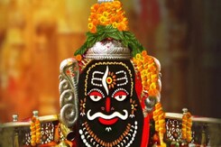 CM Shivraj आज करेंगे Mahakal के दर्शन,सोमवार के दिन उमड़ी भक्तों की भीड़ CM Shivraj आज करेंगे Mahakal के दर्शन,सोमवार के दिन उमड़ी भक्तों की भीड़