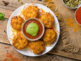 मानसून में आप भी मजे से खाते हैं पकौड़े, तो हो जाएं सावधान! डॉक्टर ने बताए इसके नुकसान