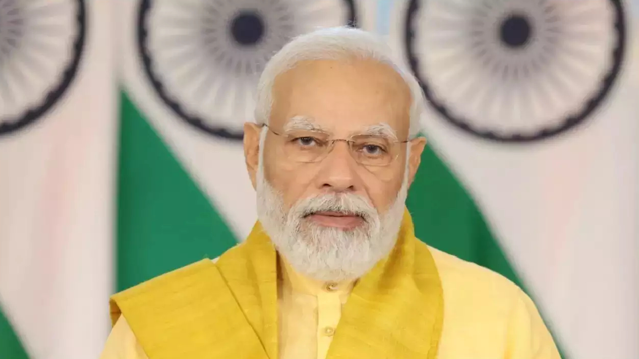 PM Modi ने कहा आने वाले दिनों में बच्चे करेंगे चांद पर सैर की बात