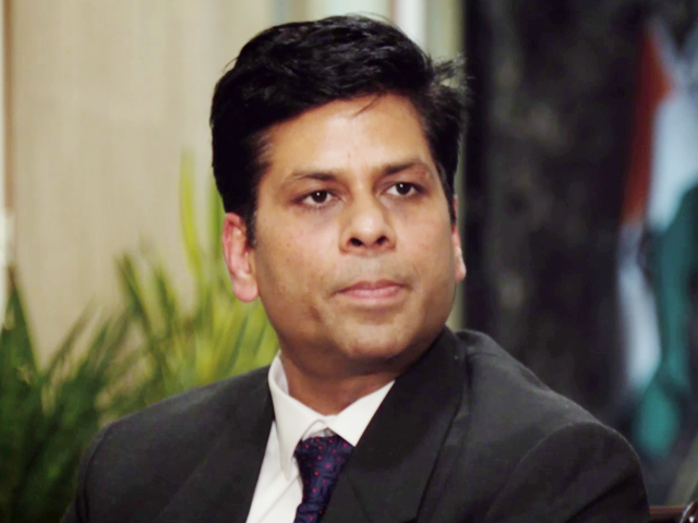 45,000 अमेरिकनों से ठगे 1 अरब डॉलर : हिन्दुस्तानी ठगों की कहानी - शुक्रवार को