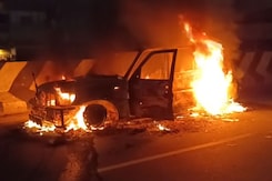 Car Catches Fire On Chennai's GST Road, No Casualties Reported Car Catches Fire On Chennai's GST Road, No Casualties Reported
