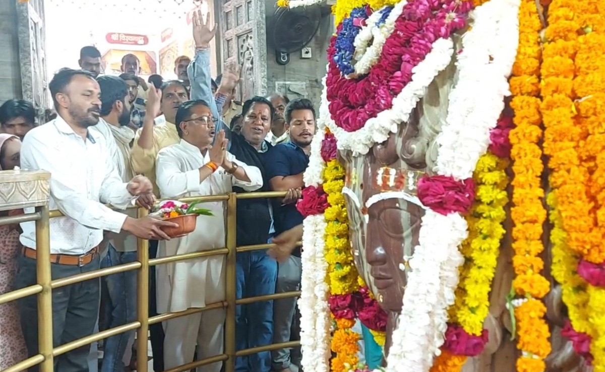 मंदसौर : शिवभक्ती में लीन कांग्रेस, कांवड़ यात्रा, महाकाल दर्शन से जनता को लुभा रही है