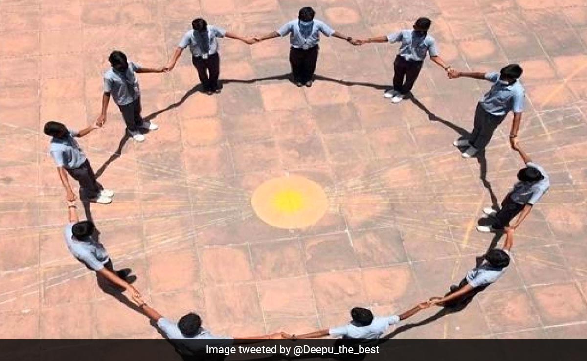 Hyderabad Witnesses 'Zero Shadow Day', A Rare Celestial Event, Pics Go Viral
