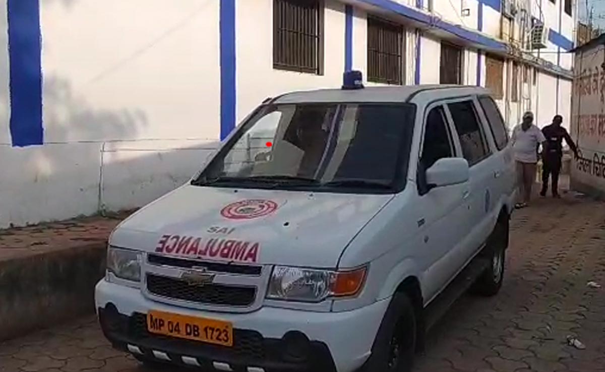 हरदा : इलाज के लिए मुंबई जा रहा था कैंसर मरीज, ट्रेन में ही तोड़ दिया दम