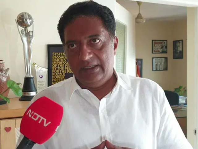 PM मोदी का आलोचक होने के कारण पार्टियां चुनाव में उम्मीदवार बनाने के लिए मेरे पीछे पड़ी हैं :  अभिनेता प्रकाश राज