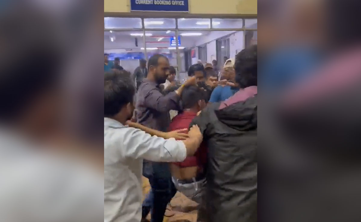 Muslim Teen Thrashed For Travelling With "Kidnapped" Girl In Mumbai