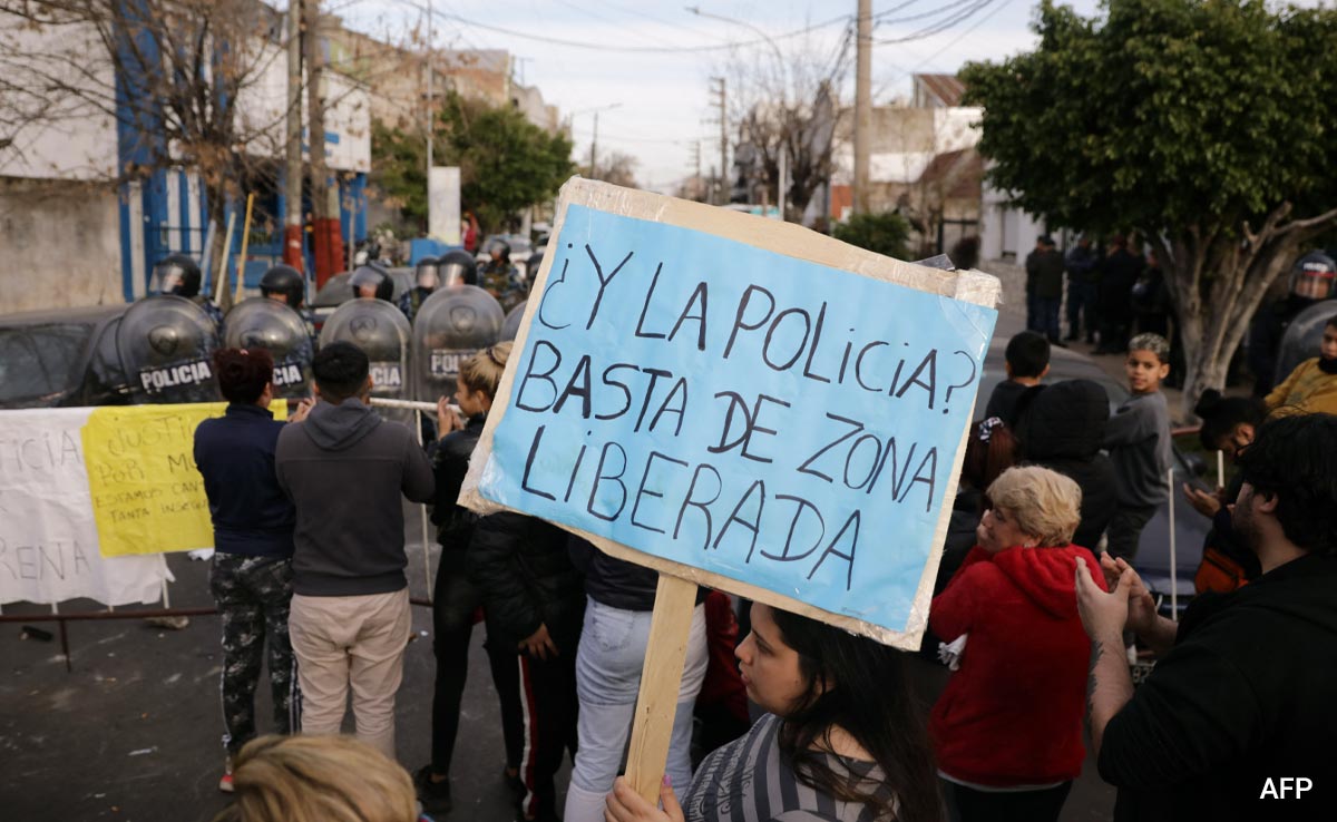 Deadly Attack On 11-Year-Old Shocks Argentina, Poll Campaign Suspended