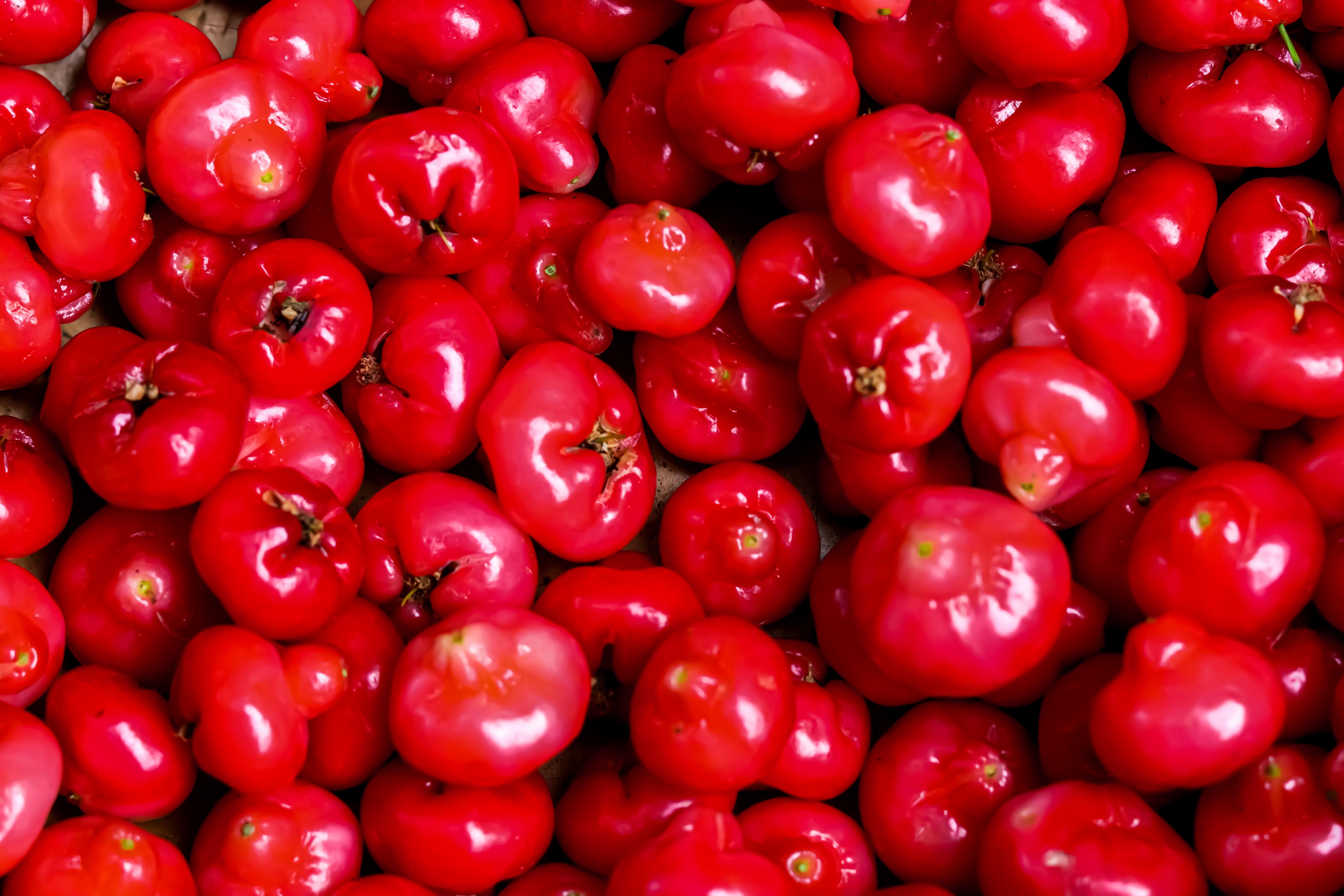 The potassium content in water apples helps regulate blood pressure levels