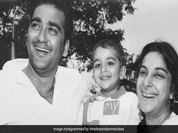 तस्वीर में नजर आ रहा ये बच्चा 308 से ज्यादा लड़कियों को कर चुका है डेट, हीरो से ज्यादा विलेन बन बॉलीवुड में मचाया तहलका, आपने पहचाना ? तस्वीर में नजर आ रहा ये बच्चा 308 से ज्यादा लड़कियों को कर चुका है डेट, हीरो से ज्यादा विलेन बन बॉलीवुड में मचाया तहलका, आपने पहचाना ?
