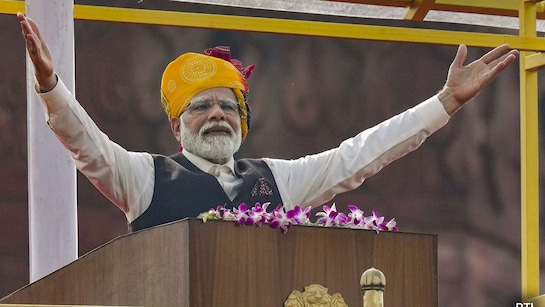Narendra Modi Becomes 2nd Longest Serving PM In India, Surpasses Indira  Gandhi's Record