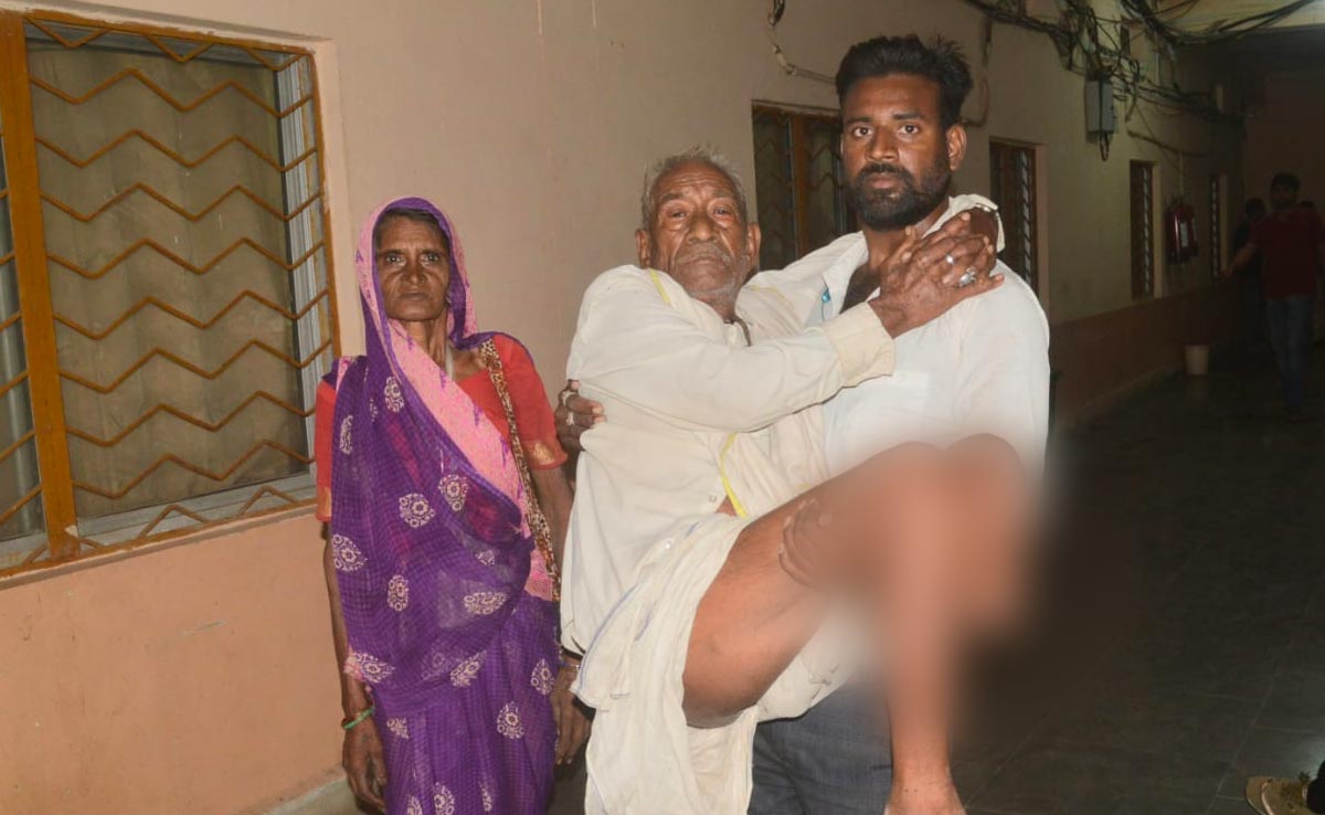 सतना :  बीमारी में पहले गंवाया एक पैर अब ट्राई साइकिल के लिए काटने पड़ रहे हैं दफ्तरों के चक्कर