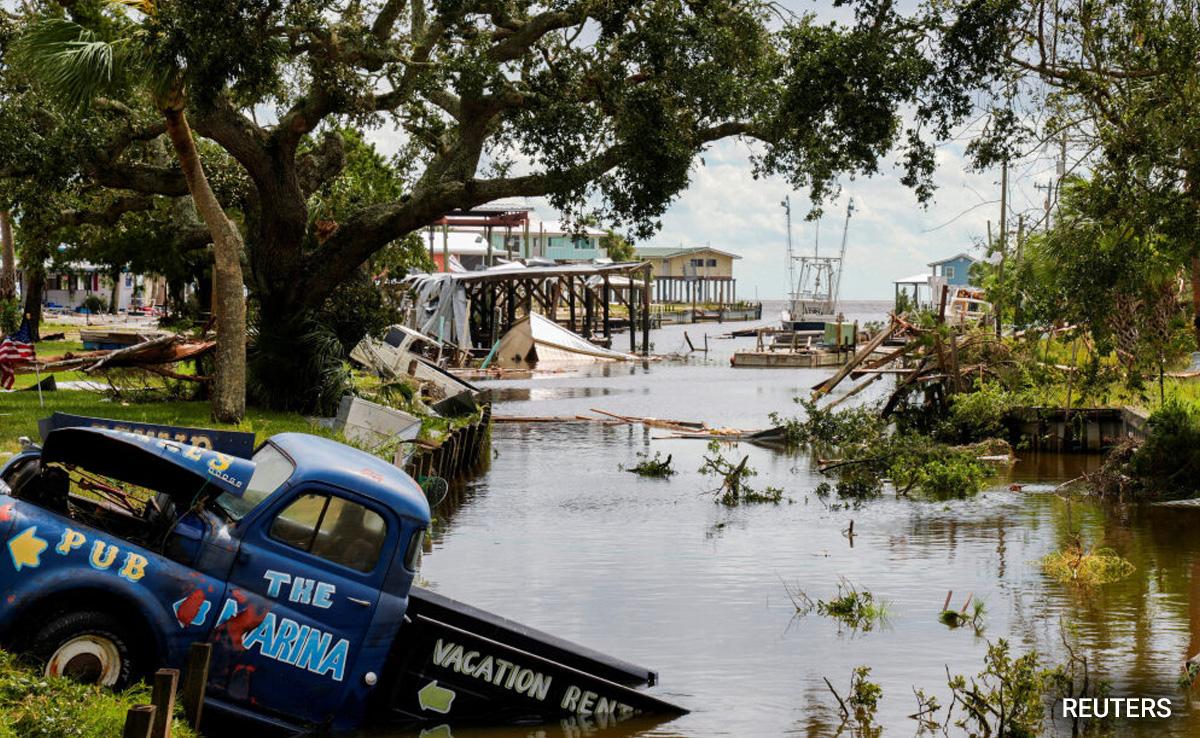 Video Shows Hurricane Idalia Impact In Florida: Roads Flooded, Cars Submerged