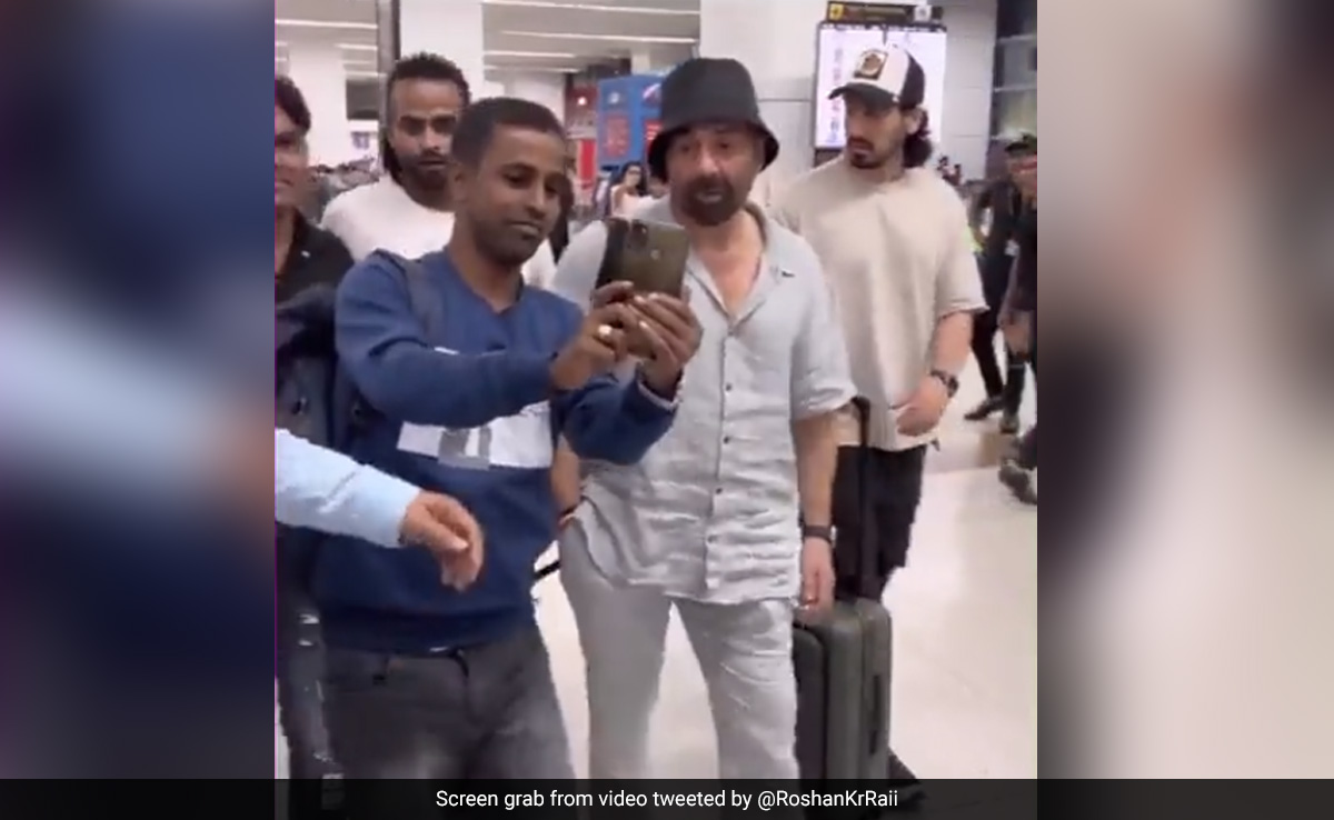 Viral: Sunny Deol's Close Encounter With Fan Wanting Airport Selfie