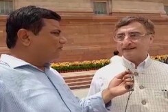 राज्यसभा सांसद विवेक तन्खा ने कहा- "विपक्षी दलों को गद्दार कहना गलत है" राज्यसभा सांसद विवेक तन्खा ने कहा- "विपक्षी दलों को गद्दार कहना गलत है"