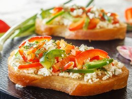 Get Your Morning Dose Of Protein. Try This Boiled Moong Dal Toast Today!