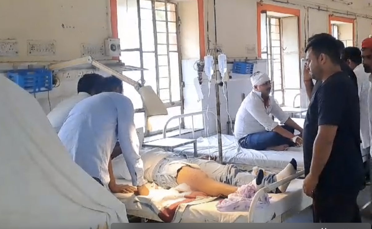 धौलपुरः शिकारी का निशाना चूका, स्कूल से लौट रहे शिक्षक के पैर में लगी गोली, रेफर