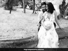 स्वरा भास्कर ने फ्लॉन्ट किया बेबी बंप, कभी छतरी के नीचे तो कभी पति की गोद में लेट कर करवाया फोटोशूट, देखें PHOTOS स्वरा भास्कर ने फ्लॉन्ट किया बेबी बंप, कभी छतरी के नीचे तो कभी पति की गोद में लेट कर करवाया फोटोशूट, देखें PHOTOS