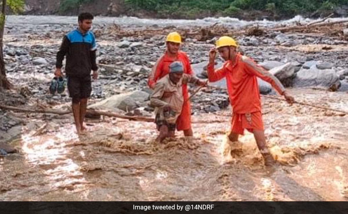 50 Rescued After Mandi Cloudburst Triggers Landslide