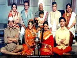 इस परिवार को पहचानते हैं क्या, एक बावर्ची ने बदल दी थी इनकी जिंदगी, घर में क्लेश मिटाकर ला दी थी सुख-शांति इस परिवार को पहचानते हैं क्या, एक बावर्ची ने बदल दी थी इनकी जिंदगी, घर में क्लेश मिटाकर ला दी थी सुख-शांति