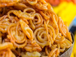 मंगलवार को है दशहरा 2023, याद से घर ले जाएं पान और जलेबी, जानें क्या है महत्व मंगलवार को है दशहरा 2023, याद से घर ले जाएं पान और जलेबी, जानें क्या है महत्व