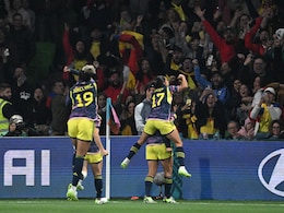 Colombia Edge Jamaica 1-0 To Set Up England World Cup Quarter-Final