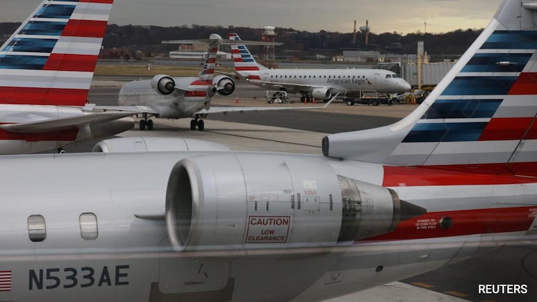 7,000 Flights Delayed As US Government Shutdown Hits Day 27 7,000 Flights Delayed As US Government Shutdown Hits Day 27