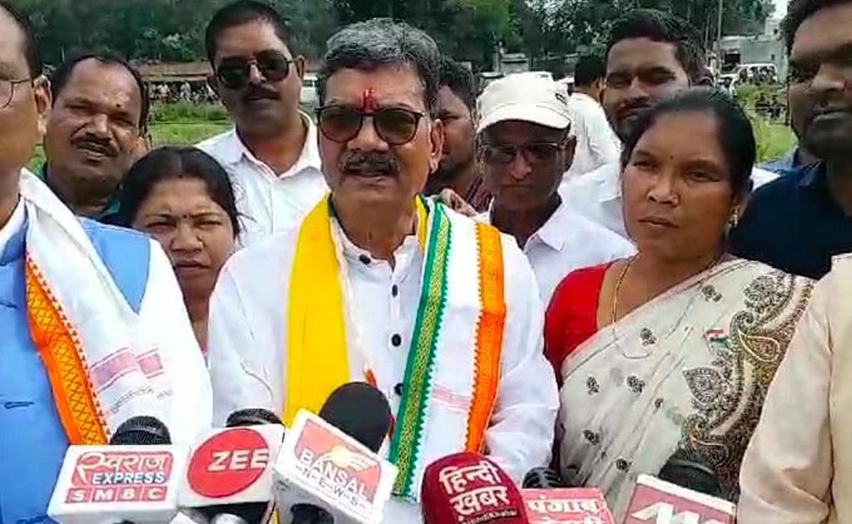 चुनावी मोड में कांग्रेस : छत्तीसगढ़ प्रभारी कुमारी शैलजा का धुंआधार चुनावी दौरा, रायपुर में हाई लेवल मीटिंग