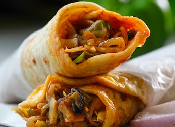 How To Make Kolkata-Style Kathi Rolls At Home: 5 Simple Tips How To Make Kolkata-Style Kathi Rolls At Home: 5 Simple Tips