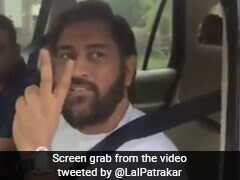 '<i>Kaunsa Gol Chakkar...</i>': MS Dhoni Seeks Navigation Help From Enthusiastic  Fan To Reach Ranchi. Video Viral